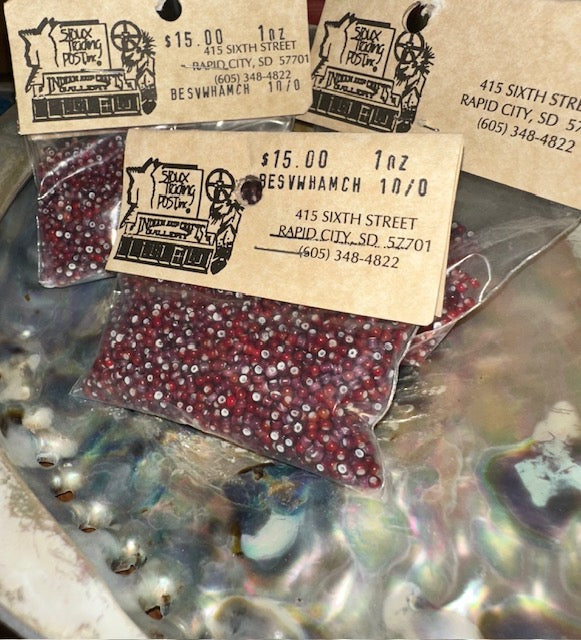 10SV7797: Vintage Amethyst and Red White Hearts 10/0 1 Oz Bags