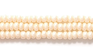 10SB652: CZ Seed Bead Pearl Eggshell 10/0 5HK