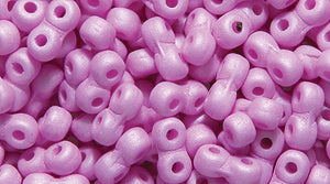 25TQ695-M: Czech Infinity Lilac Silk Matte Prl 2x5mm - 1200 Pieces