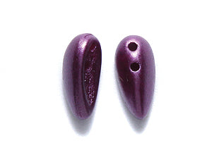 42CM699-P: CZ Chilli Two Hole Purple Velvet Pearl 4x11mm 320PC