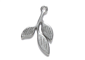 FI1865-SR: Tri Leaf Drop 15.5mm Satin Rhodium-1PC