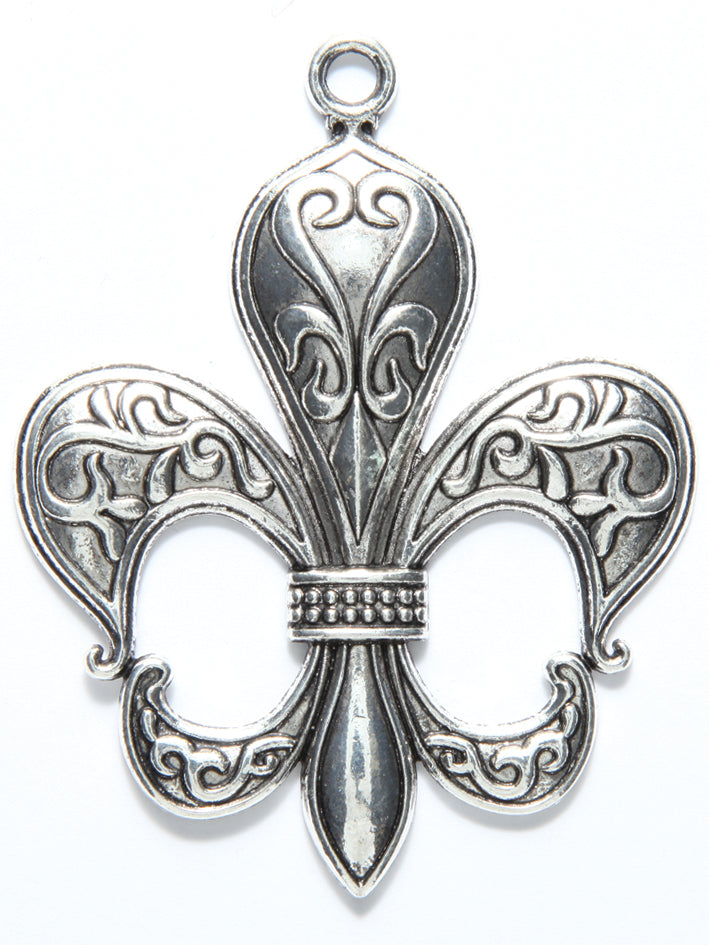 ME5892-S: PNDNT Fleur De Lis Silver 59x74mm-1PC