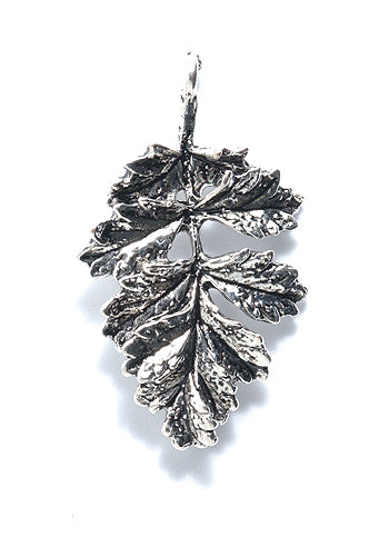 ME5503-S: Sumac Leaf PNDNT 19x30mm Loop-10PC