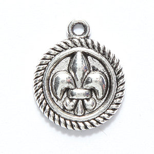 ME5967-S: CHARM Disc Fleur De Lis Silver 15mm-25PC