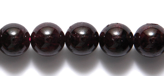 12ST418: Garnet Round 12mm