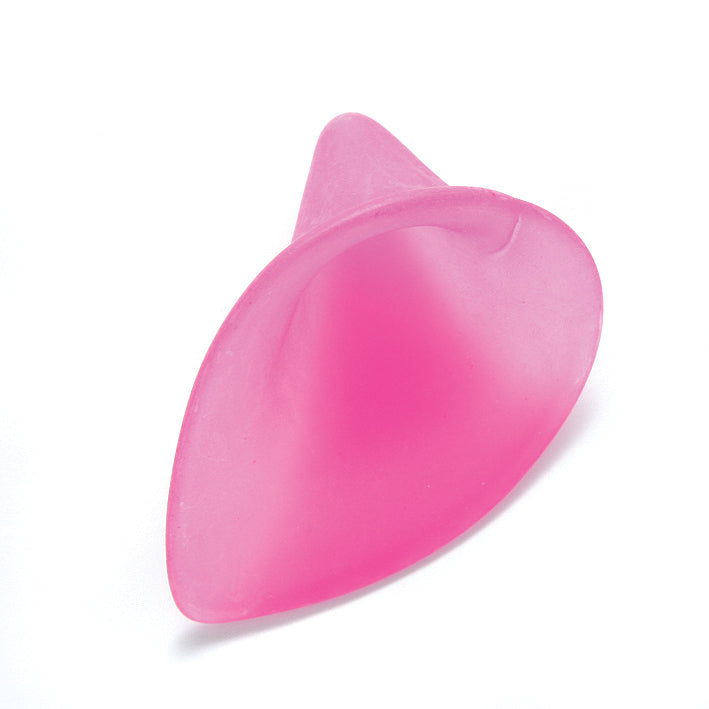 37PL395: Plastic Flower Cone Fuchsia 37x47mm-5PC