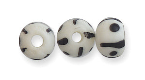 5BN114-B: 5BN114-B Bone RND Black Design 5-6mm 100PC