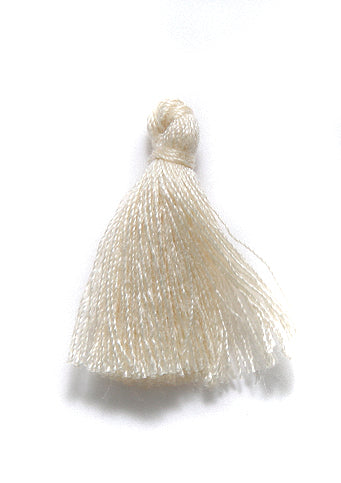 1TA114-C: Cotton Tassel Ivory 1 Inch 20 Piece 1 Package