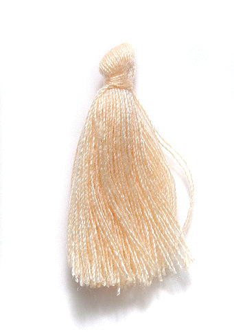 1TA151-C: Cotton Tassel Ecru 1 Inch 20 Piece 1 Package