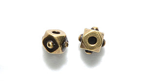 TC5775-AB: Faceted Cube 4mm Ant Brass 10PC