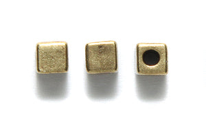 TC5561-AB: Cube 4.25mm Ant Brass 1.5mm ID