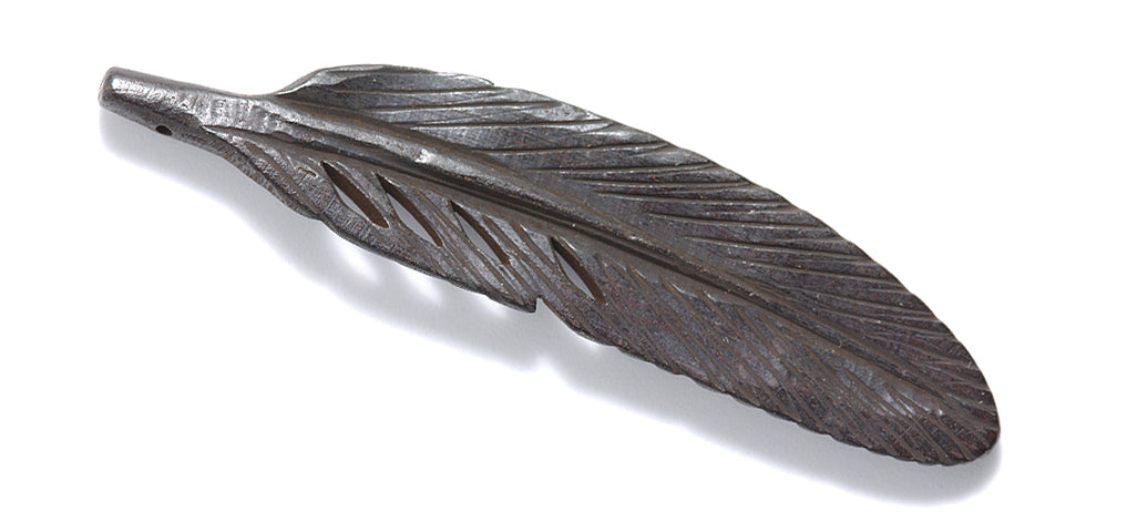 75BN325-B: Bone Feather Brown 17x75mm 1PC