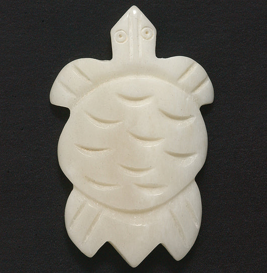 BN228-ST: Bone Sea Turtle White 27x43mm 4 Pieces