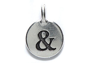 TC2423-AS: Charm & Ampersand Ant SIL 11.5x16mm