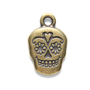 TC2320-AB: Sugar Skull 18mm Ant Brass