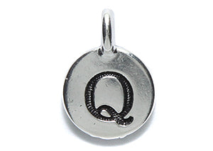 TC240-QS: Charm Letter Q Ant SIL 11.5x16mm