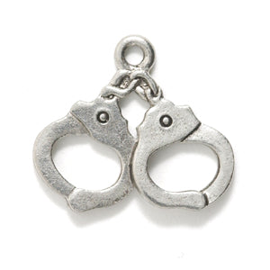 PW9248-S: Charm Handcuffs Silver 18x20mm-1PC