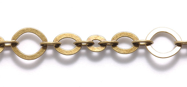 10CX7858: Chain 7 9&11mm Flat Oval LNK ANT Brass 1FT