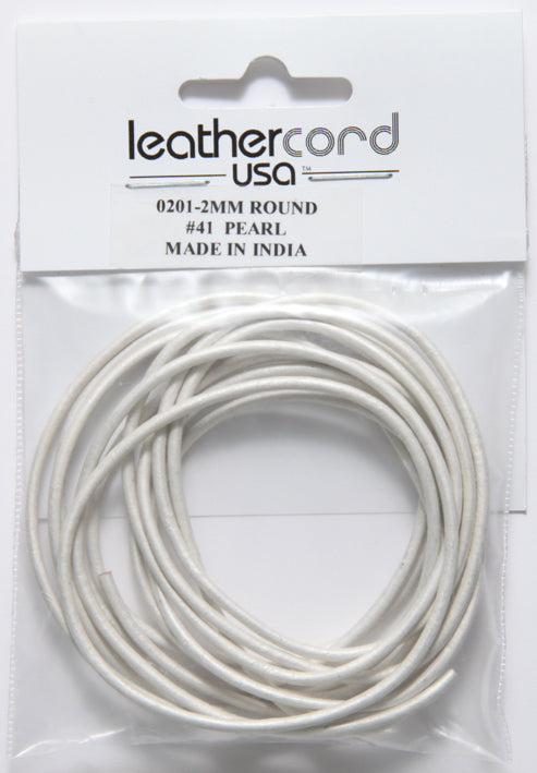 20LC614-U2: Leather Cord 2mm Metallic Pearl 2MTR