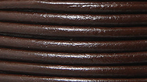 22LC158-5: Leather Cord DK Brown 2mm 5MTR