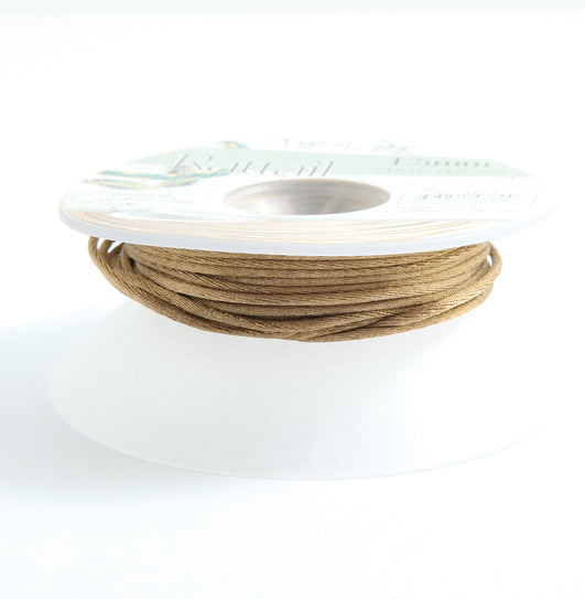 0RT154-B: Rattail 1.5mm Gold Bronze 20 Yards Bobbin - Spool