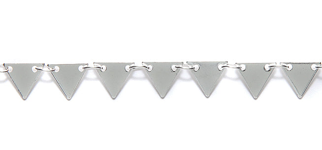 CX904-S: Chain 7.25 Solid Triangle Silver 1FT