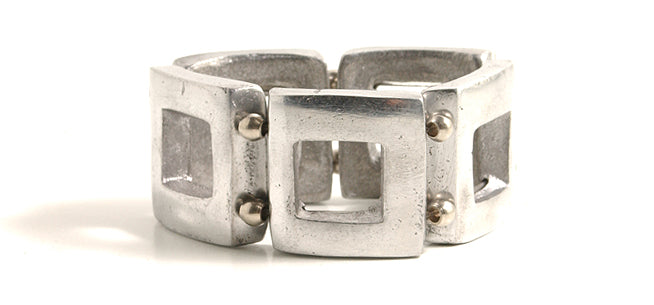 IN453-3: Metal Stretch Bracelet