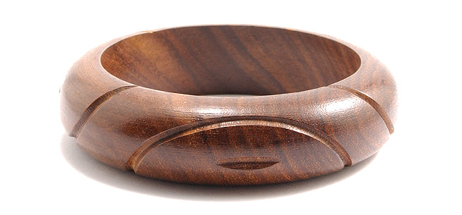 IN421-3: Wood Bangle Carved 20mm 8 Inch