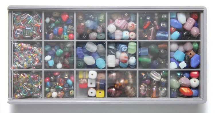 IN570-99: Bead Kit Mix 18 Compartments-1PC