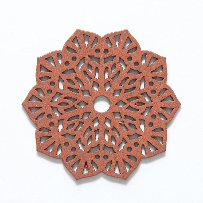 48WC822-56: Wood Snowflake 48mm Brown -3PC