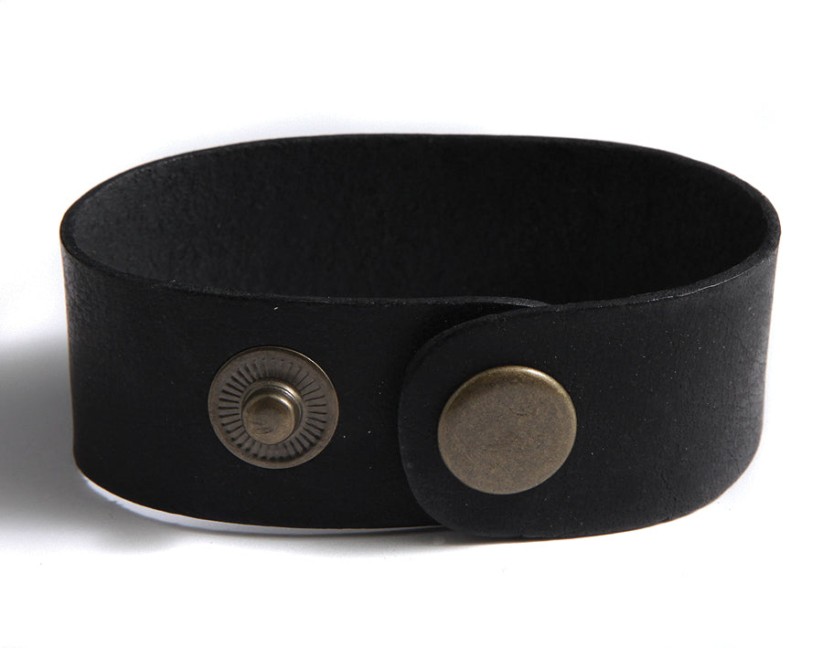 9LN109-SN: Leather Cuff With Snaps Black 1x8.5 Inch - 1 Each