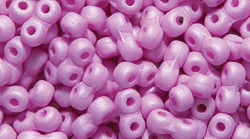 25TQ695-MR: CZ Infinity Lilac Silk Matte Prl 2x5mm-150PC