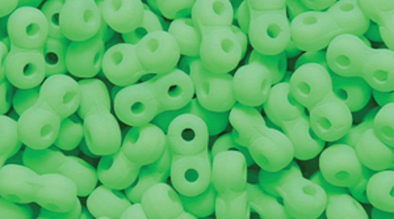 25TQ684-NMR: CZ Infinity Neon Green Matte 2x5mm-150PC