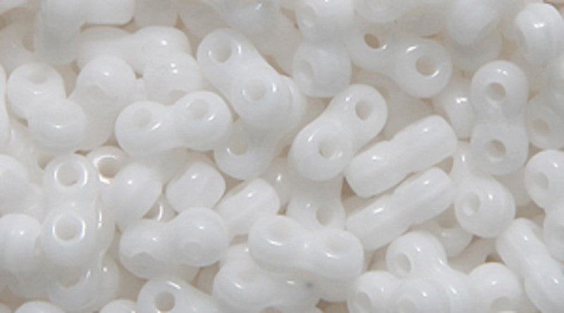 25TQ112R: CZ Infinity Chalk White 2x5mm-150PC