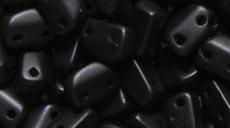 36TI109-MR: CZ Dracula Bead 2-hole Black Matte 4x6mm-50PC