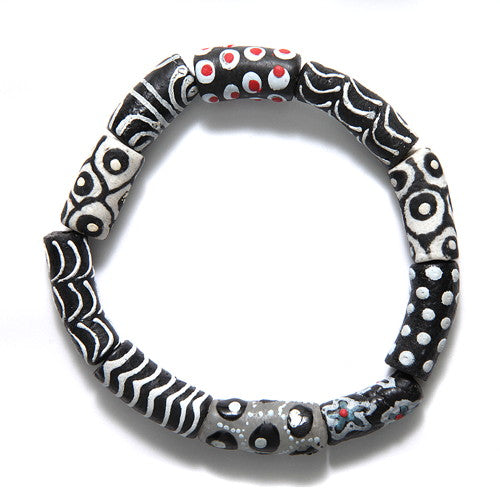 GA1000-4: Krobo Powder Glass Bracelet Black