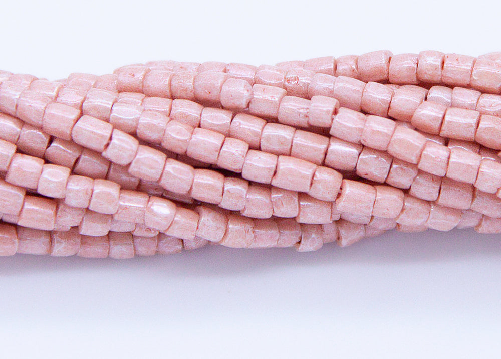 9SC392-A3R: CZ Seed Bead 3-Cut Terra Sfinx LT Rose Color 9/0-1HK