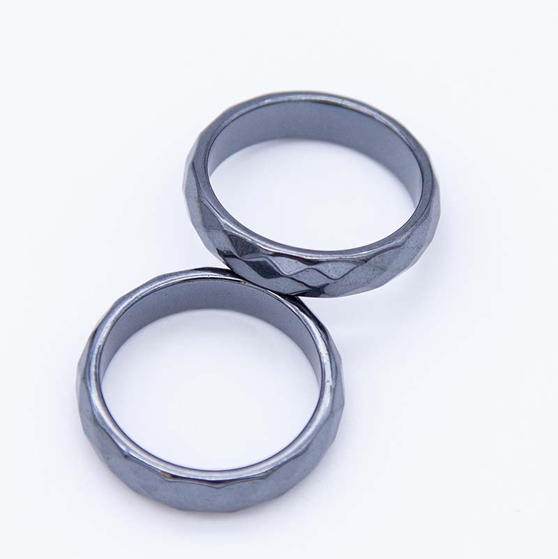 95ST403-11F: Hematite Ring Size 11 - 5 Pieces