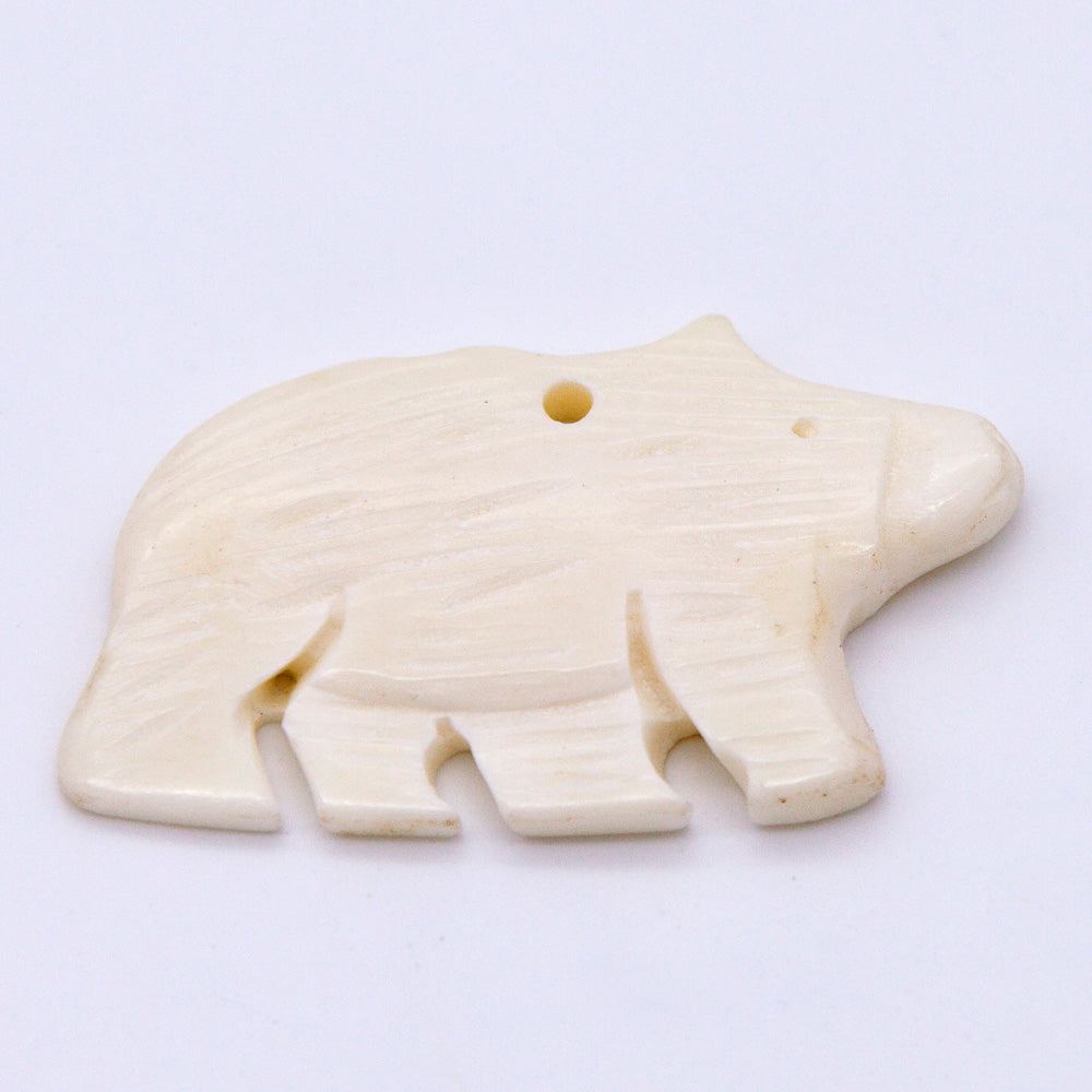 BN385-76: Bone Bear Pendant Carved White 45x26mm - 5 Pieces