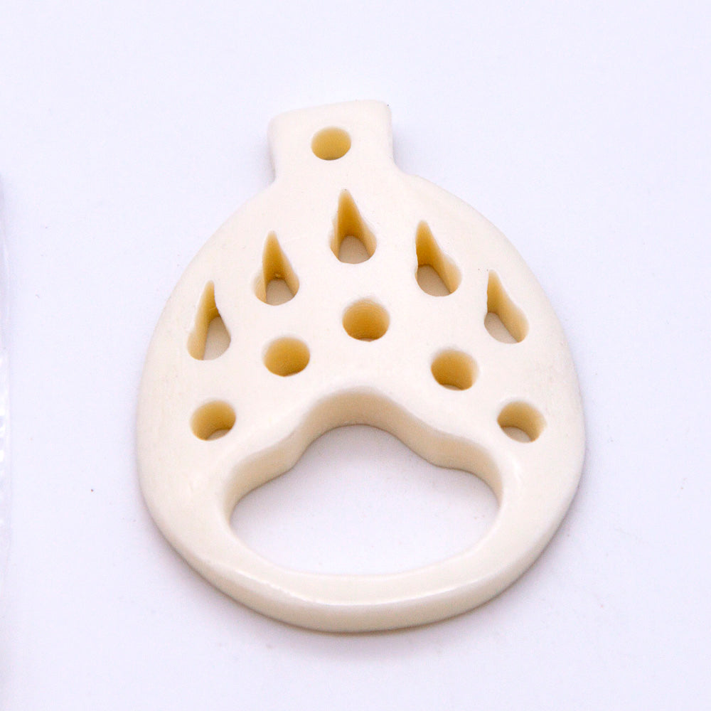 BN385-61: Bone Bear Paw Print Pendant Carved White 35x45mm - 5 Pieces