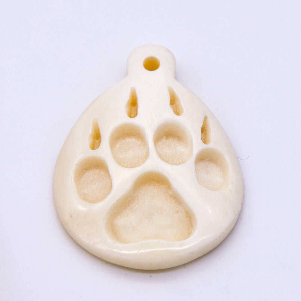 BN385-51: Bone Wolf Paw Print Pendant White 35x45mm - 5 Pieces