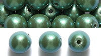 6CC686R: Preciosa Nacre Pearl Pearlescent Green 6mm-25PC