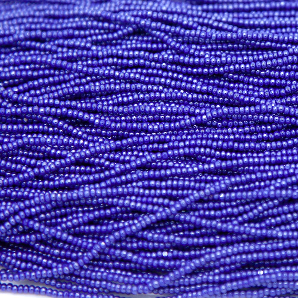 11SB376-C: CZ Seed Bead True Cut Sfinx Royal Blue 11/0 6HK