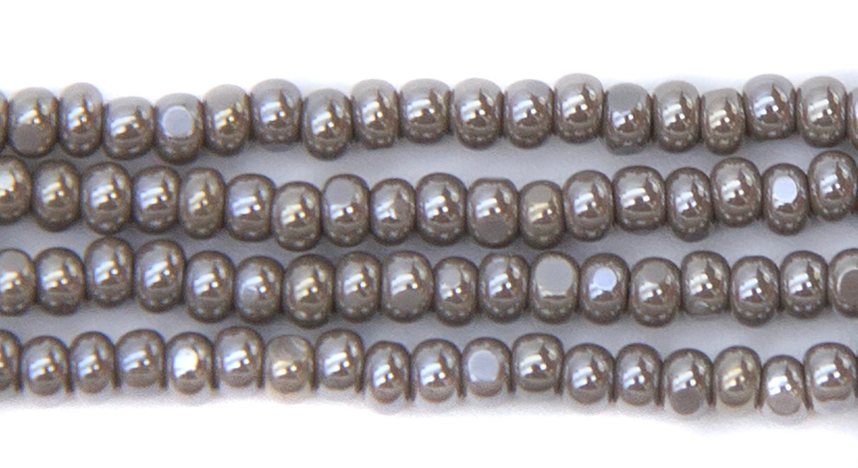 11SB305-CR: Czech Seed Bead True Cut Grey Sfinx 11/0