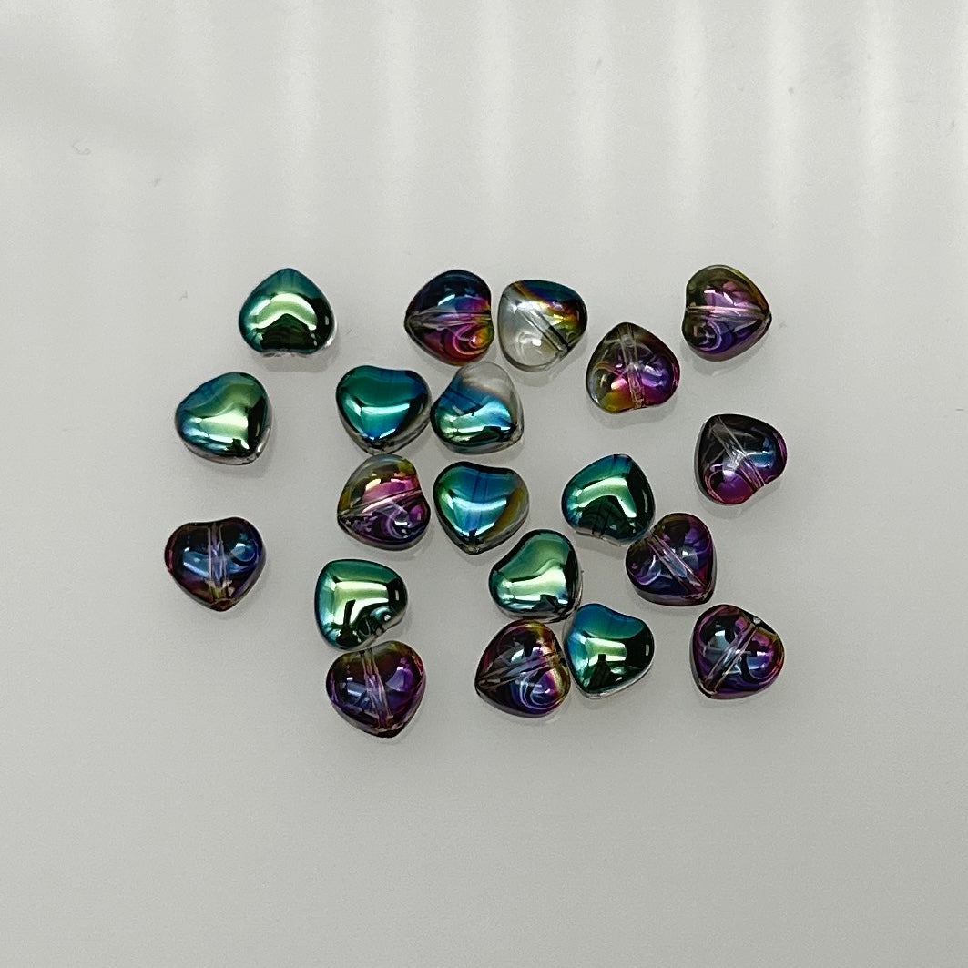 8HT589-P: Heart Bead Green Metallic Flair 8mm - 20PC